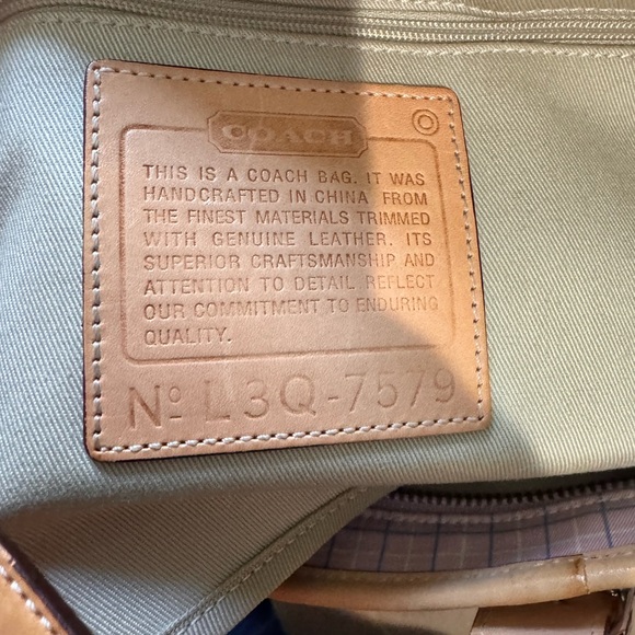 Coach Legacy Hampton Gallery Tote - Picture 11 of 11